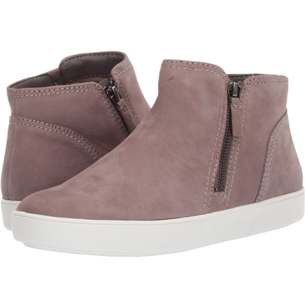 Naturalizer Ankle Bootie